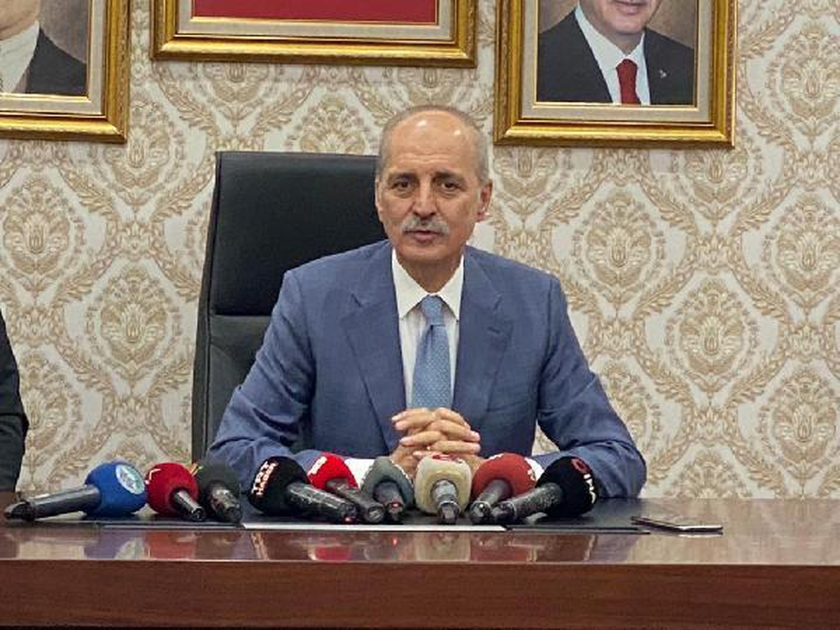 AK Parti\'li Kurtulmuş: Yunanistan sırtını sıvazlayanlara güvenmesin (2)