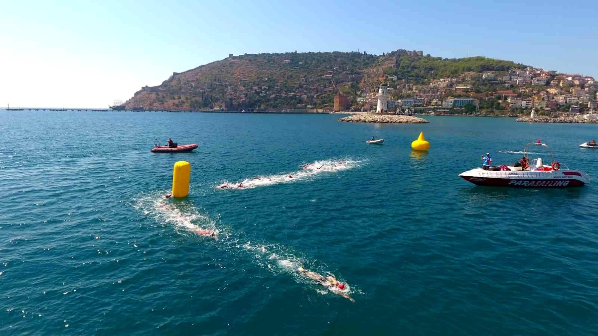 Antalya haber! Alanya\'da triatlon yarışlarında kapanacak yollar belirlendi
