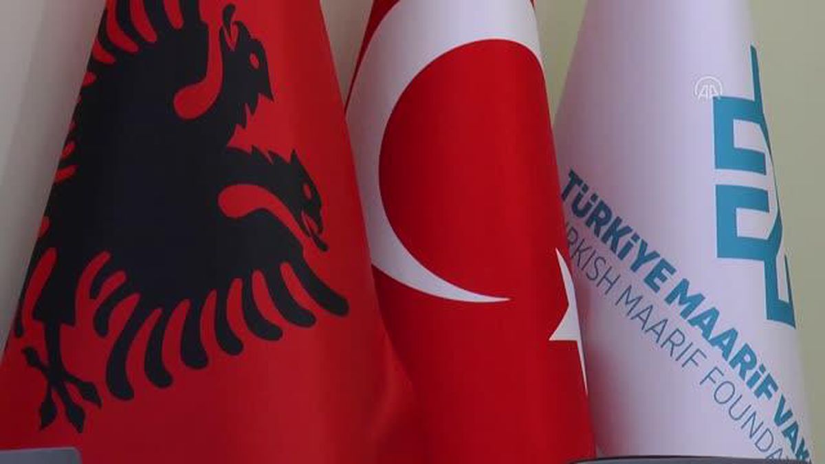 Arnavutluk'ta Mevlid-i Nebi programı düzenlendi