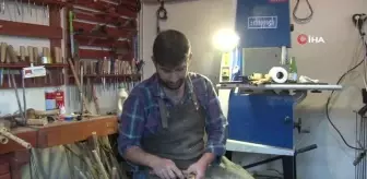 Babadan kalan neyzenlik geleneği ile meraklılarını mest ediyor