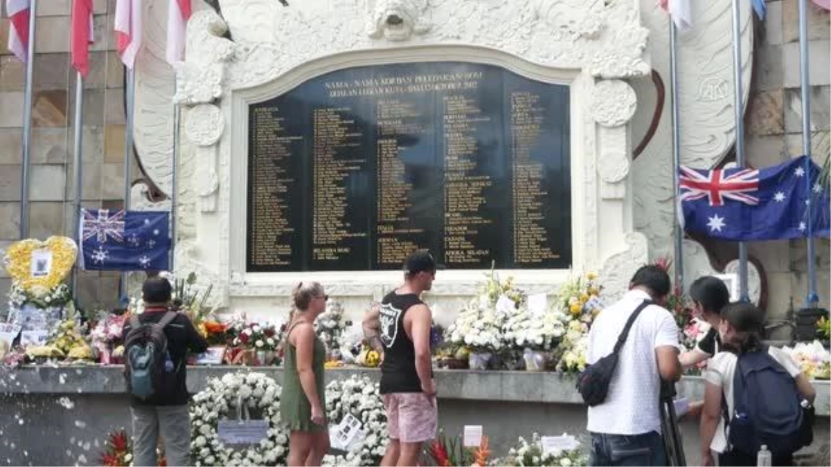 Endonezya\'daki Bali saldırısının 20. yılında kurbanlar anıldı