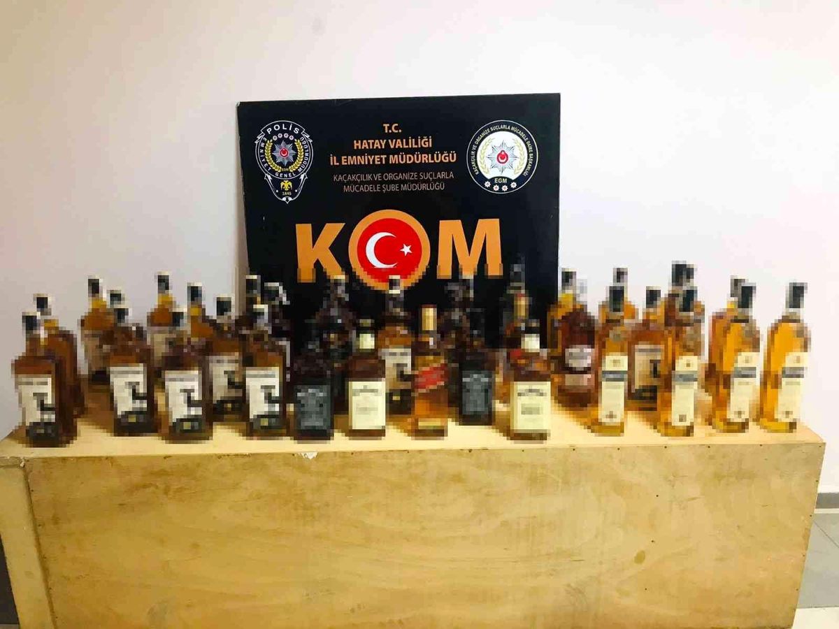 Hatay haberi: Hatay\'da 36 şişe kaçak içki ele geçirildi