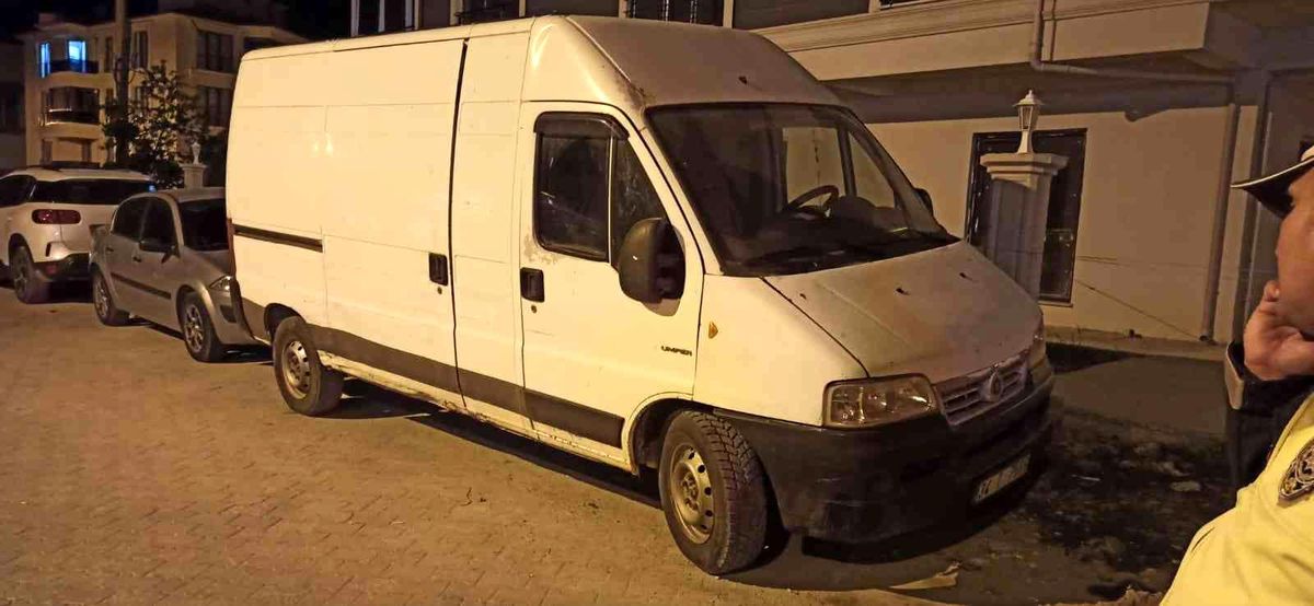 Sahte plakalı araç, cezadan kaçamadı