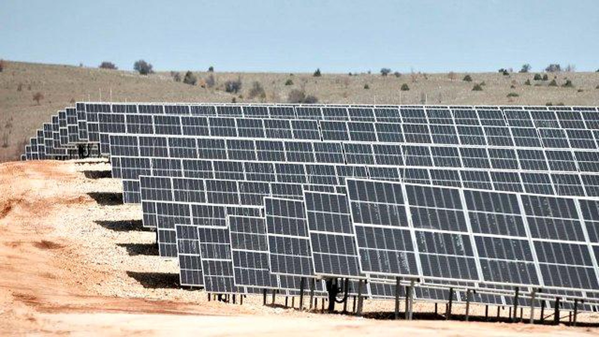 Yunanistan yüzde 100 yenilenebilir enerji seviyesine ulaştı!