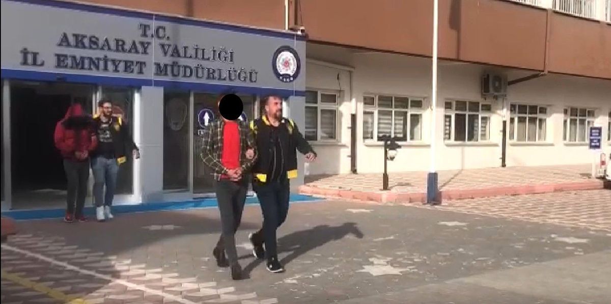 Aksaray 3. sayfa haberleri | Aksaray\'da otodan hırsızlık yapan 2 şüpheli tutuklandı
