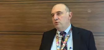 Bilim Kurulu Üyesi Prof. Dr. Kara'dan 'grip, bu yıl ağır geçebilir' uyarısı