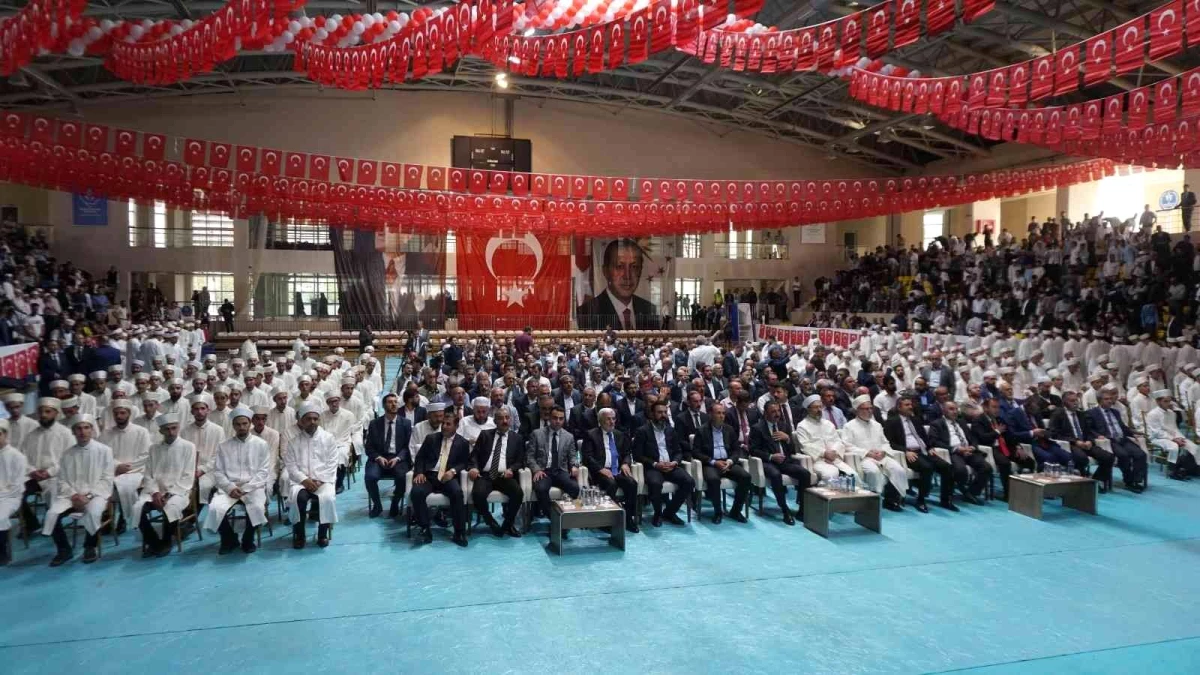 Siirt haberi: Diyanet İşleri Başkanı Erbaş, Siirt\'te hafızlık icazet törenine katıldı