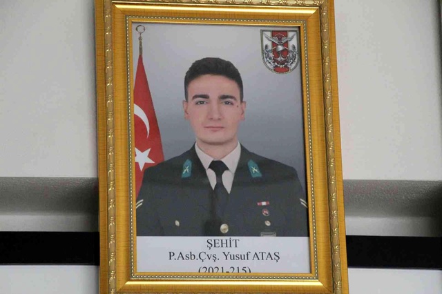''Lösemili bir kız çocuğunun hayatı boyunca tüm masraflarının karşılanması'' vasiyetini bırakan şehidin, babası bunun nedenini açıkladı ''Lösemili bir kız çocuğunun hayatı boyunca tüm masraflarının karşılanması'' vasiyetini bırakan şehidin, babası bunun nedenini açıkladı