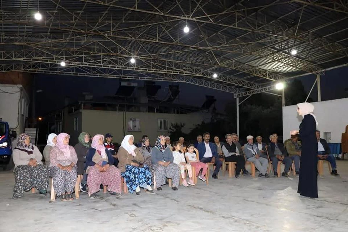 Aydın yerel haberi | Karacasu\'da vatandaşlara yönelik bilgilendirme çalışmaları sürüyor