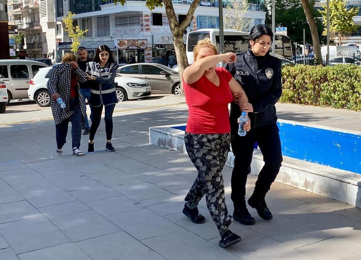 Kırşehir haber: Kırşehir\'de hırsızlık iddiasıyla yakalanan 3 zanlıdan biri tutuklandı