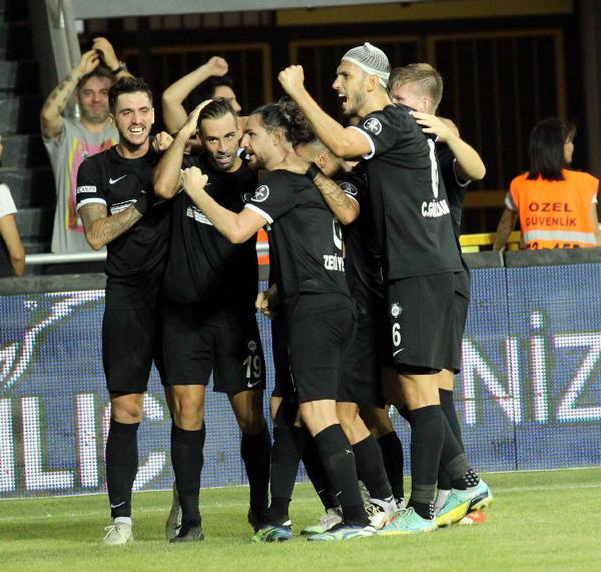 Manisa haber! Manisa FK ile Altay derbide rakip