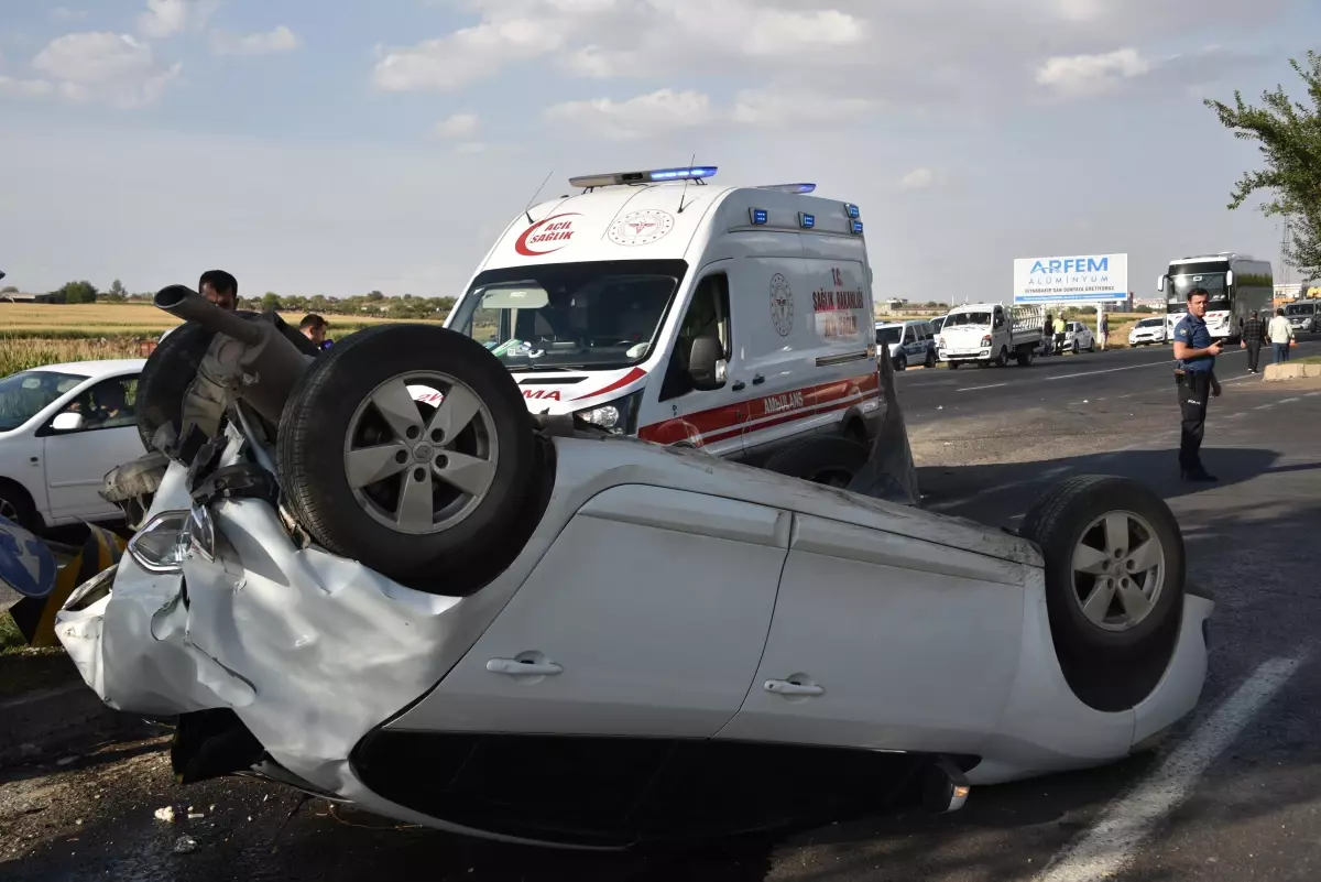 Son Dakika | ŞANLIURFA - Zincirleme trafik kazasında 5 kişi yaralandı