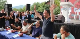 2 dakikada 188 gram acı biber yedi, 1'inci oldu