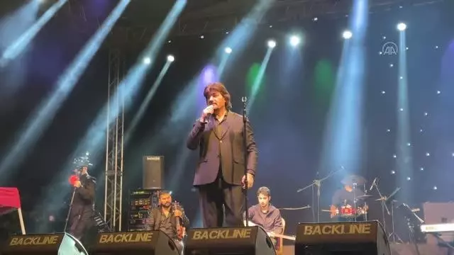 Bartın haberi! Ahmet Şafak, Bartın'daki maden kazası nedeniyle konserini yarıda kesti