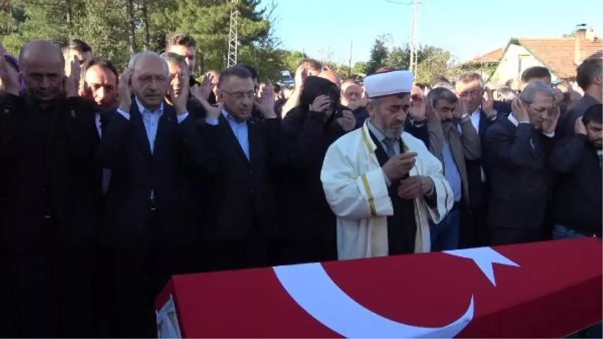 Son dakika haber! Maden ocağındaki patlamada hayatını kaybeden Rıdvan Acet, son yolculuğuna uğurlandı