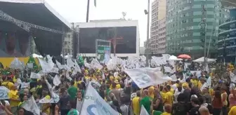 Brezilya Devlet Başkanı Jair Bolsonaro Rio de Janeiro'da seçim kampanyası düzenledi