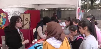 İnsansı robot dans gösterisi ile eğlendirdi, öğrenciler eşlik etti