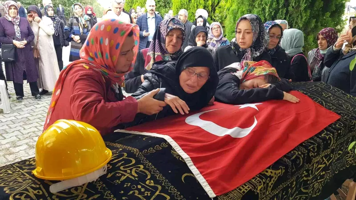 Elazığ haberi: Maden şehidi ailesinin feryatları yürek dağladı