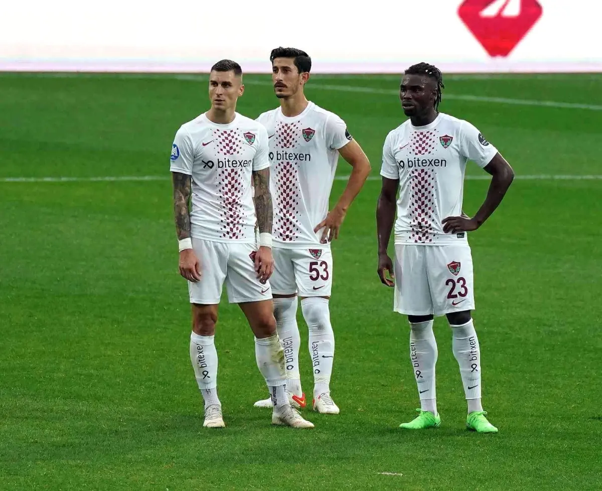 Spor Toto Süper Lig: Fatih Karagümrük: 3 Hatayspor: 0 (Maç sonucu)