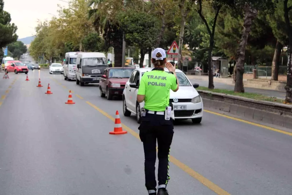 Aydın haberleri: Aydın\'da kırmızı ışıkta geçenlere af yok