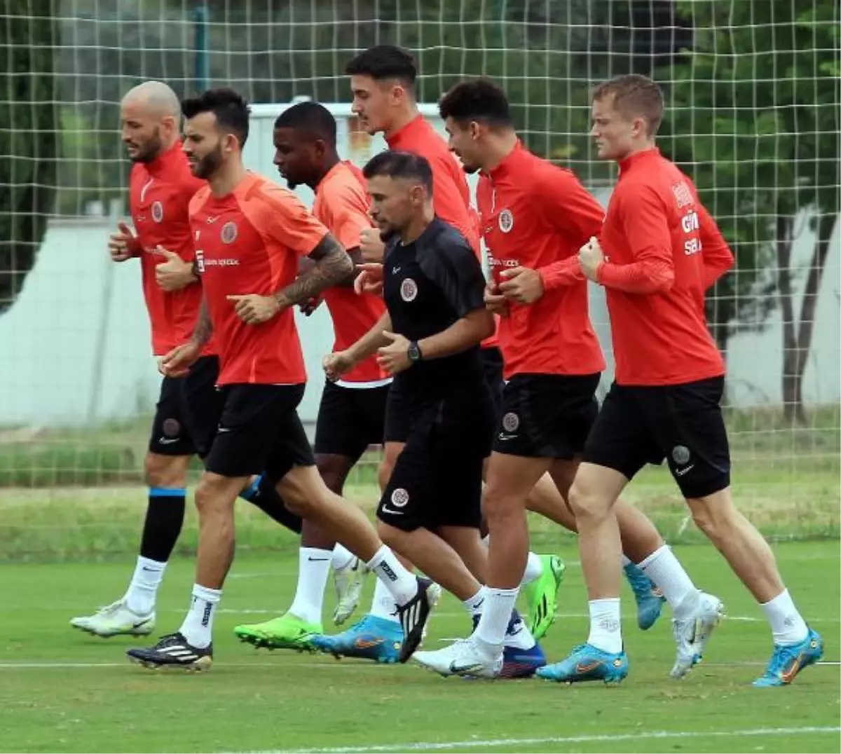 Antalyaspor, son 6 haftanın en az puan toplayan takımı