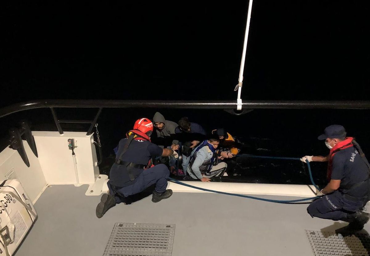 Muğla haber... Bodrum ve Datça açıklarında 11 düzensiz göçmen kurtarıldı