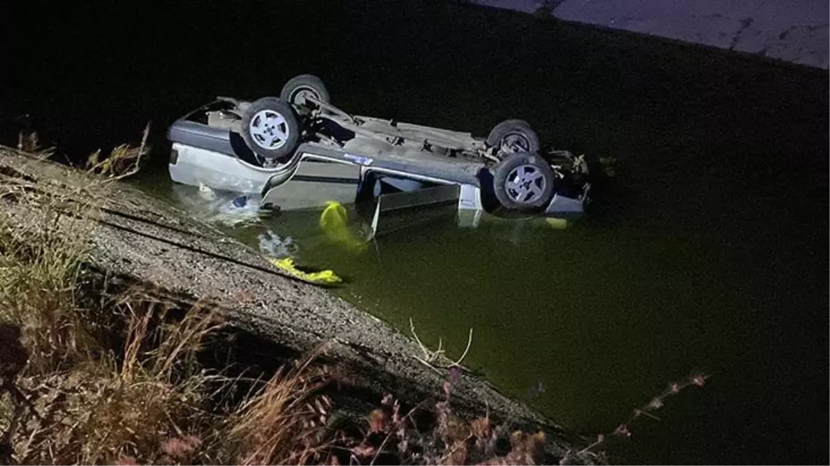 Düğüne giderken su kanalına uçan otomobilde 1 kişi ölürken 3\'ü çocuk 5 kişi yaralandı