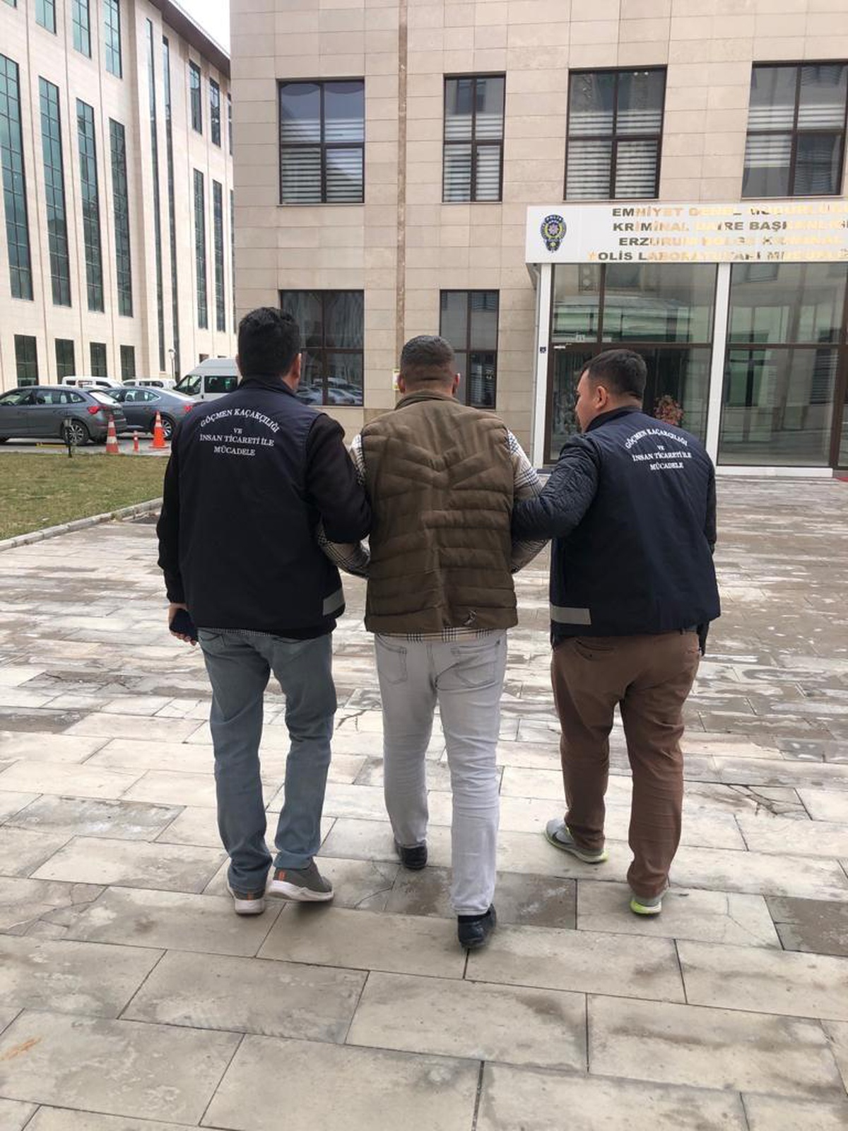 Erzurum haberi | Erzurum\'da 34 düzensiz göçmen yakalandı