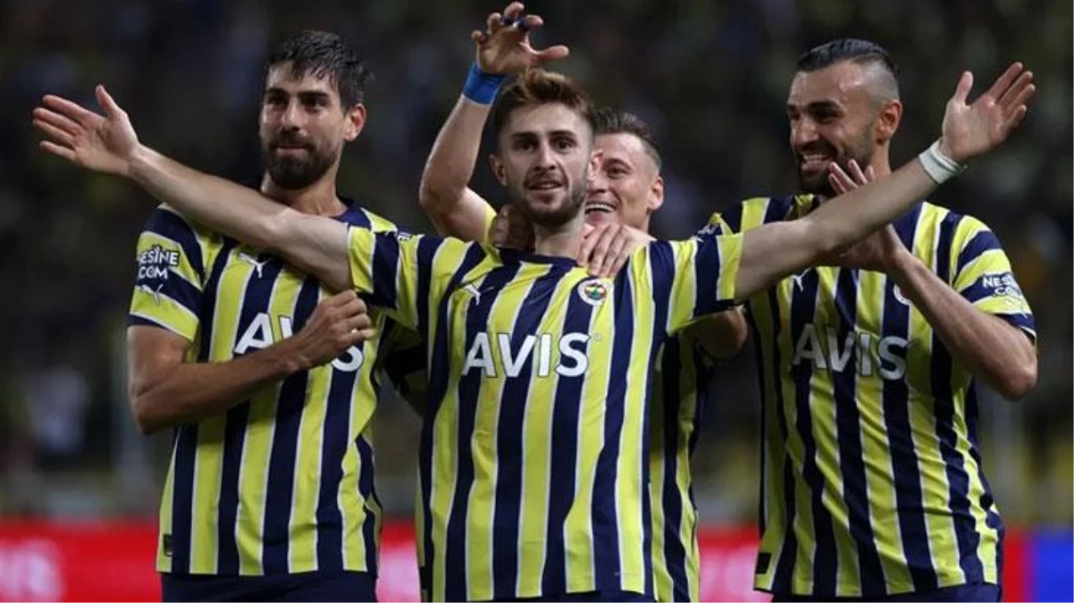 Fenerbahçe 4 yıldızıyla sözleşme yeniliyor! Maaşı 25\'e katlanacak