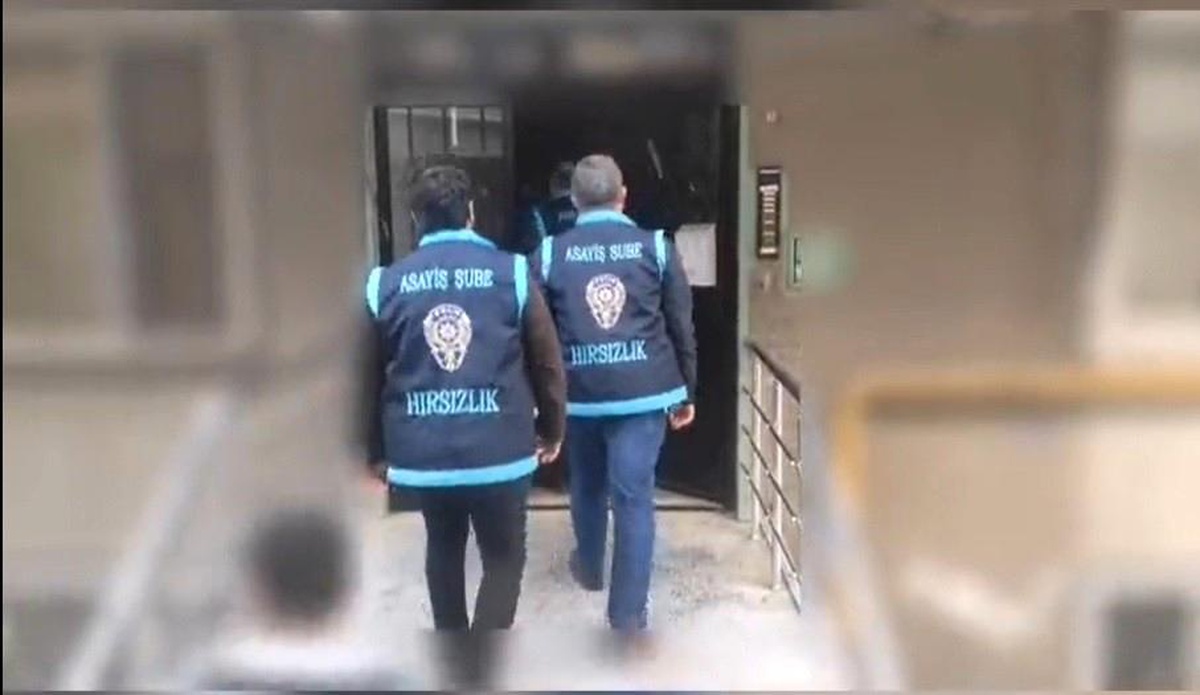 Hırsızlık şüphelisi 4 kişi böyle yakalandı
