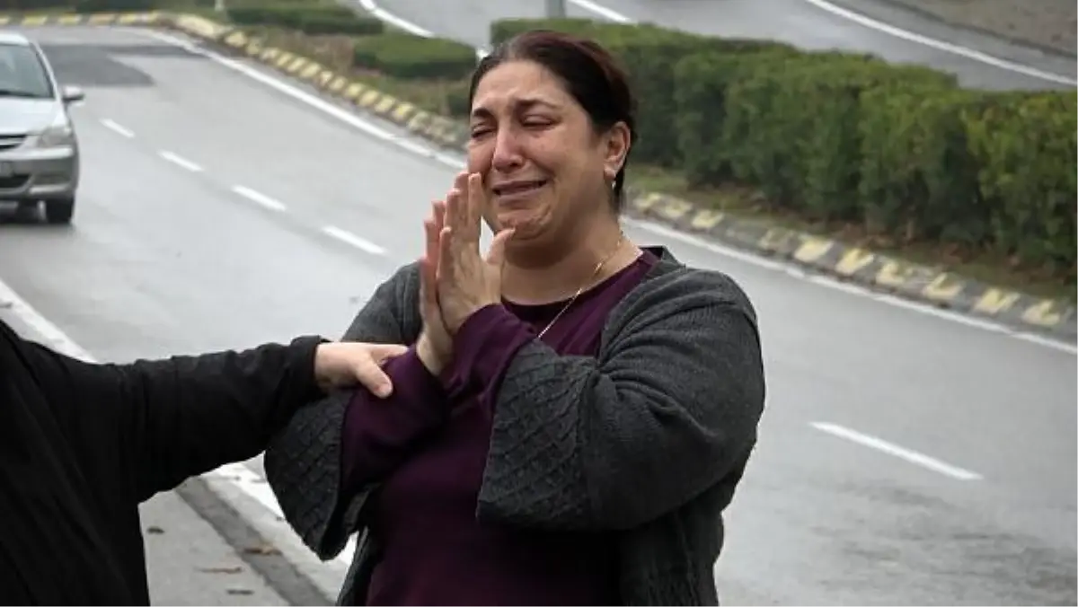 Şarampole yuvarlanan otomobilini görünce, 'Ne emeklerle aldım' diye ağladı