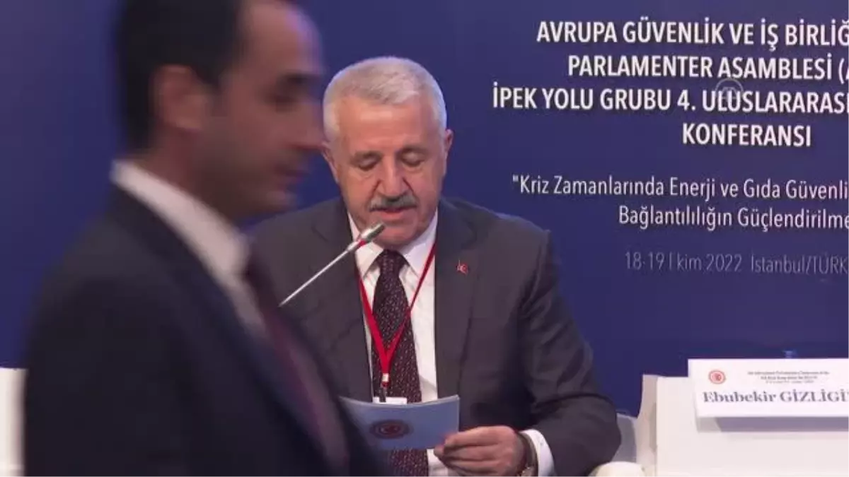 4. Uluslararası Parlamenterler Konferansı İstanbul\'da panellerle devam ediyor