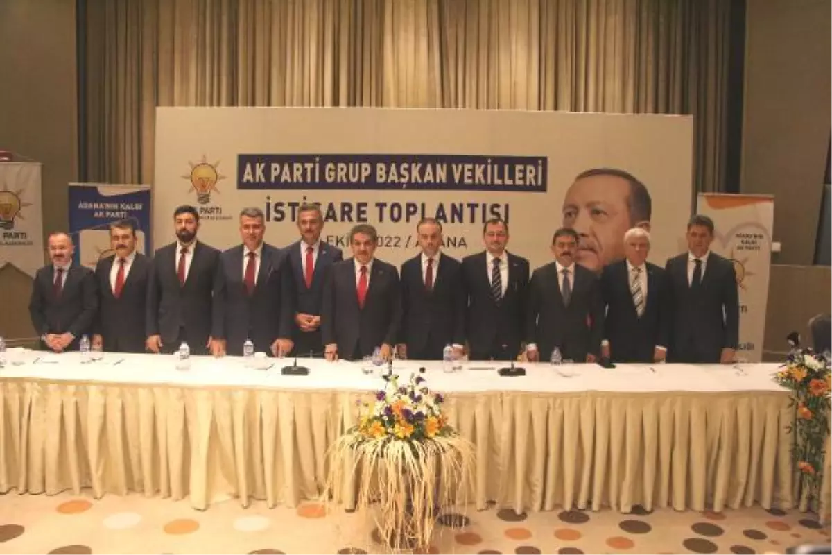 AK PARTİ\'Lİ BÜYÜKŞEHİR BELEDİYE MECLİS GRUP BAŞKANVEKİLLERİ, ADANA\'DA BULUŞTU