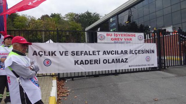 Toplu iş sözleşmeleri tıklandı, Avcılar Belediyesi işçileri iş bıraktı Toplu iş sözleşmeleri tıklandı, Avcılar Belediyesi işçileri iş bıraktı