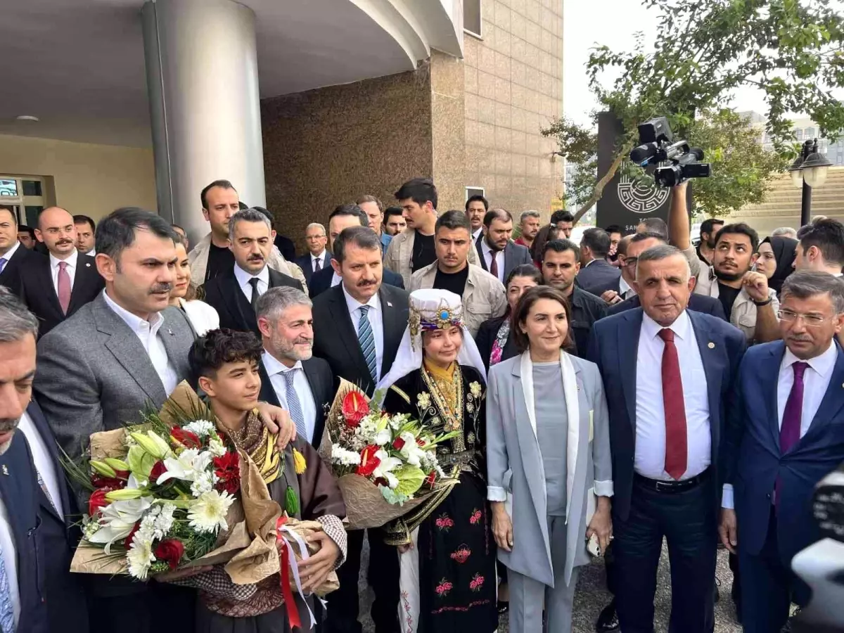 Şanlıurfa haber | ŞANLIURFA - Bakanlar Nebati ve Kurum, Şanlıurfa Valiliğini ziyaret etti