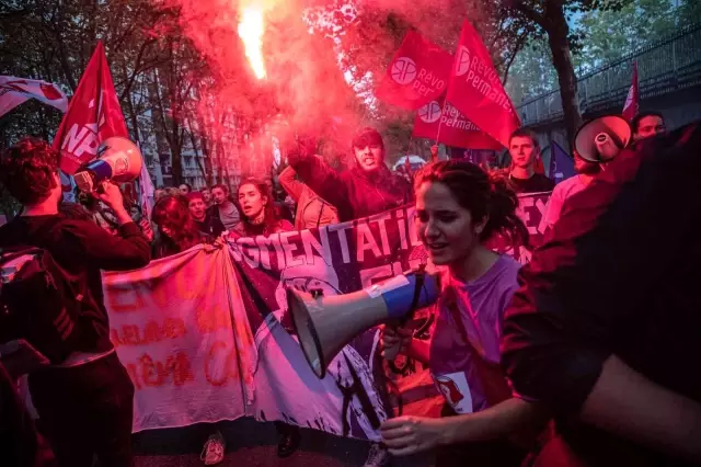 Fransa'da hayat pahalılığı protesto eden halk sokağa çıktı! Polisle ve vatandaşlar arasında arbede yaşandı