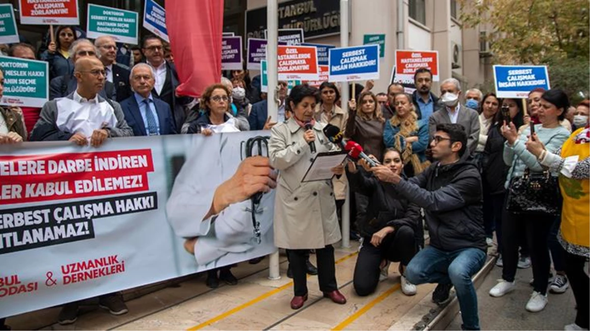 Hekimler \'özel hastaneler yönetmeliği\' protestosu için toplandı: Serbest çalışma hakkımız kısıtlanamaz