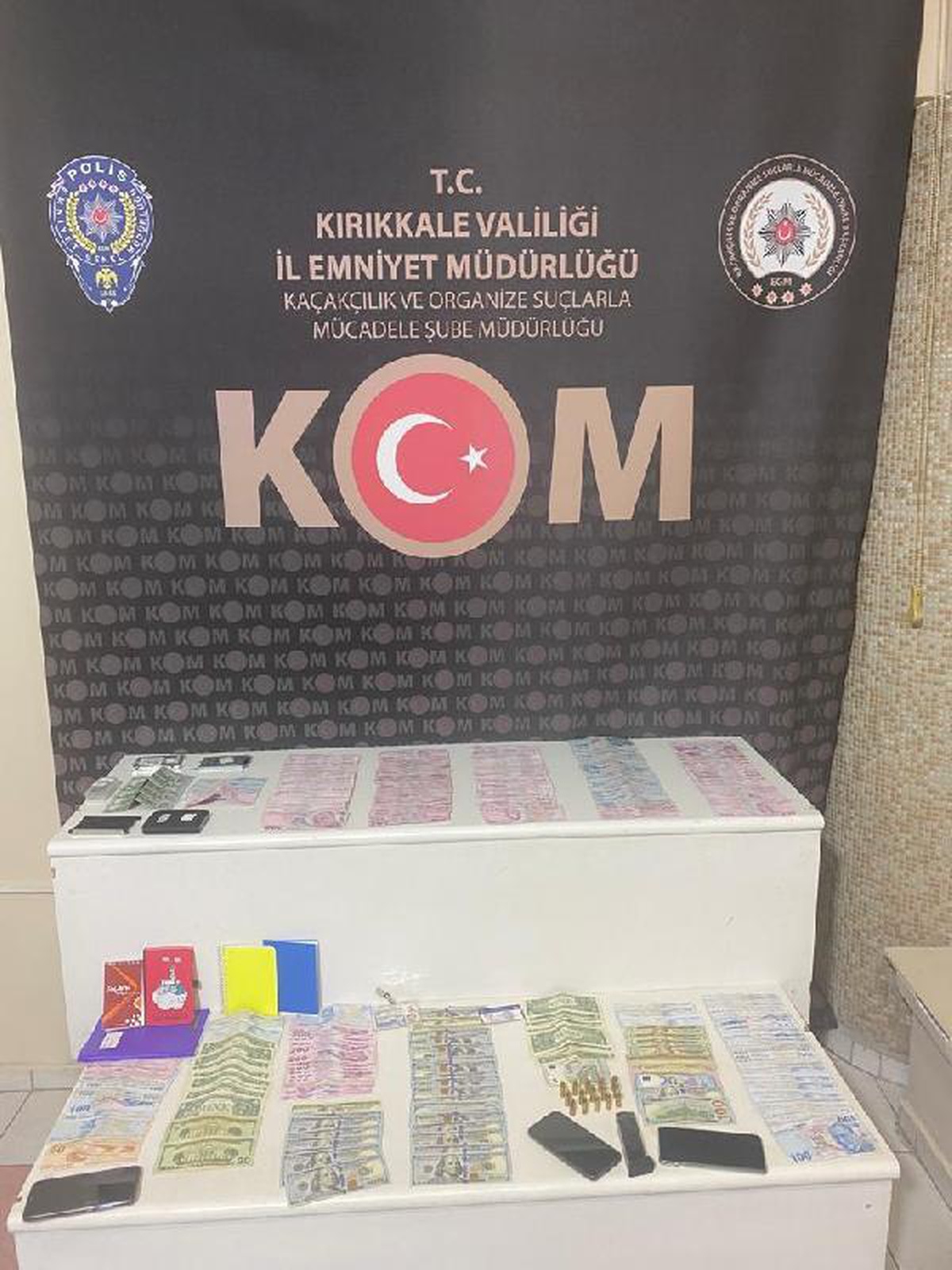 Kırıkkale haberleri! Kırıkkale\'de FETÖ\'ye operasyon: 3 gözaltı