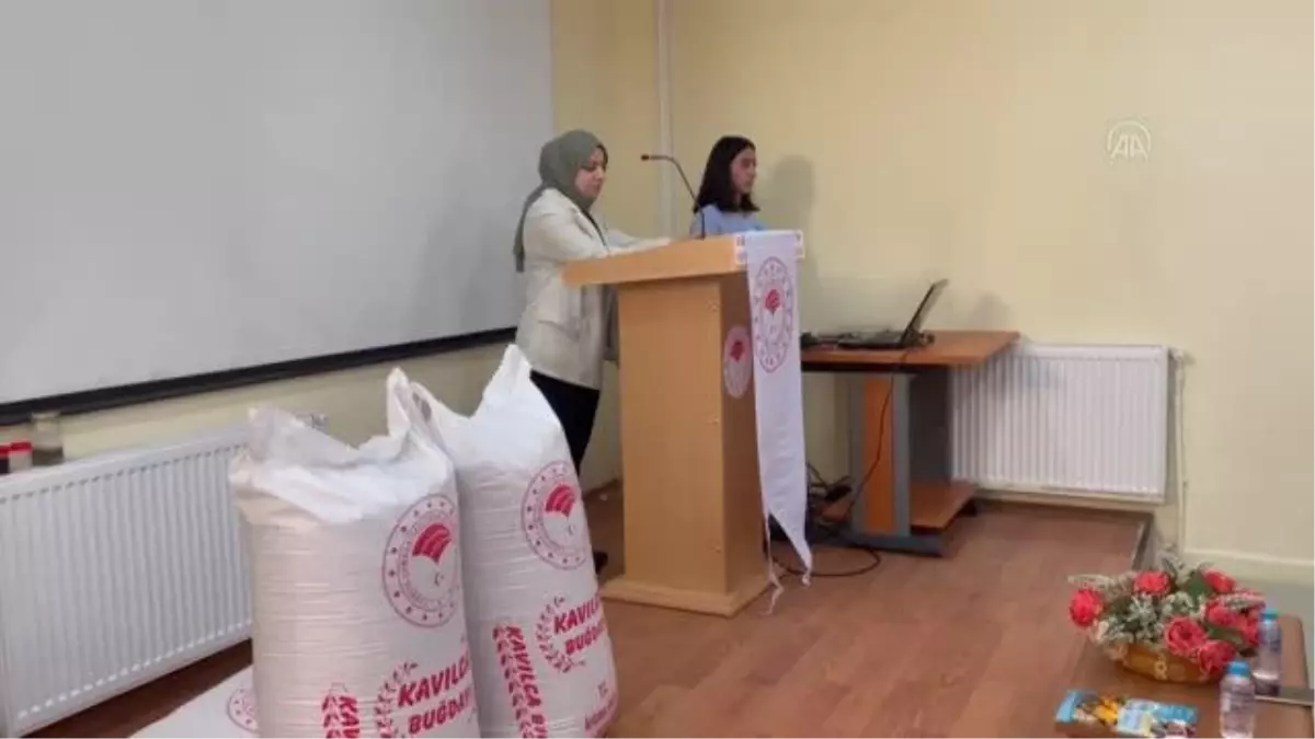 50 ton kavılca tohumu ile 390 arı kovanı dağıtıldı