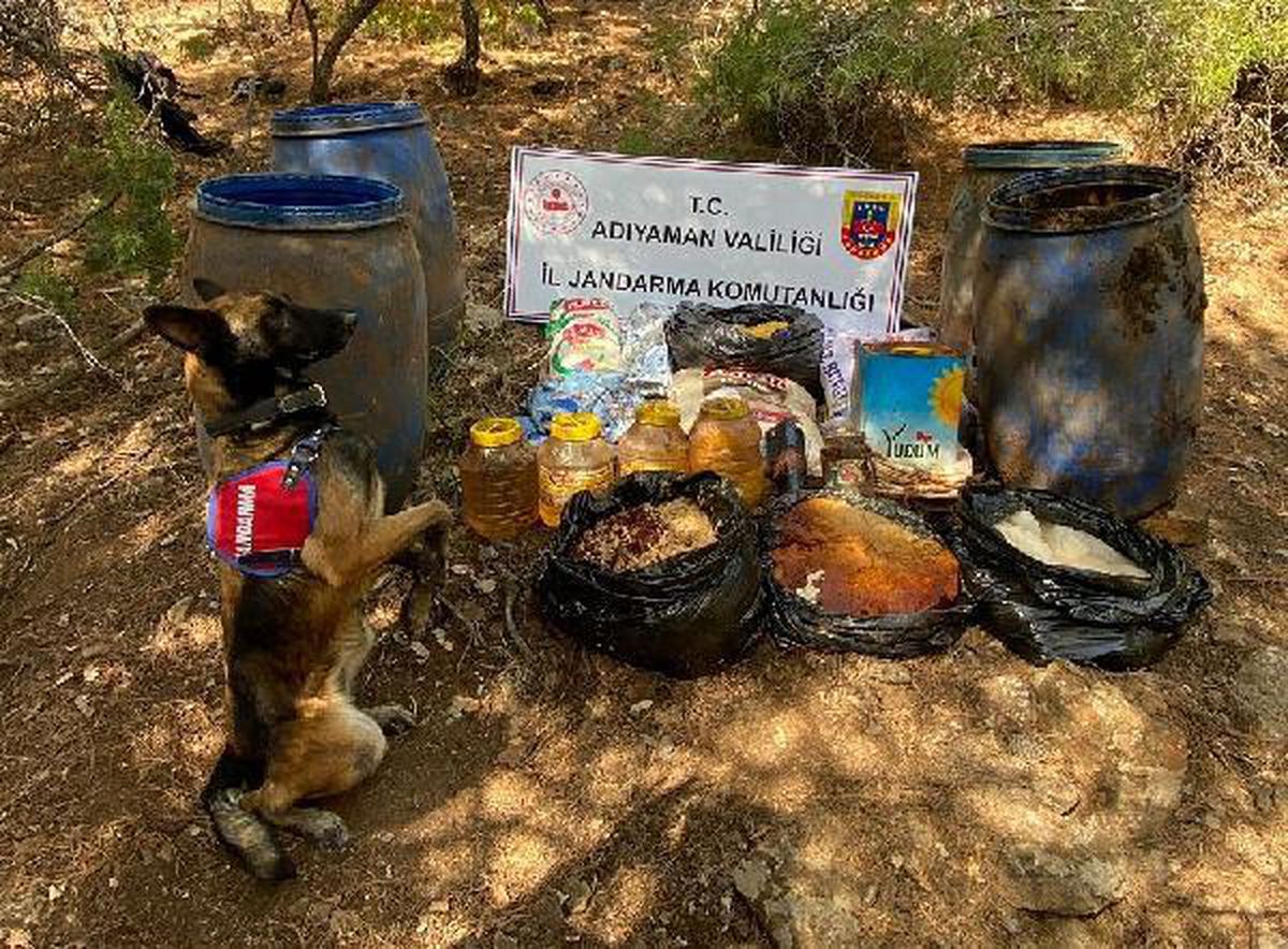 Son dakika haberleri... Adıyaman'da, PKK'lı teröristlere ait yaşam malzemesi ele geçirildi