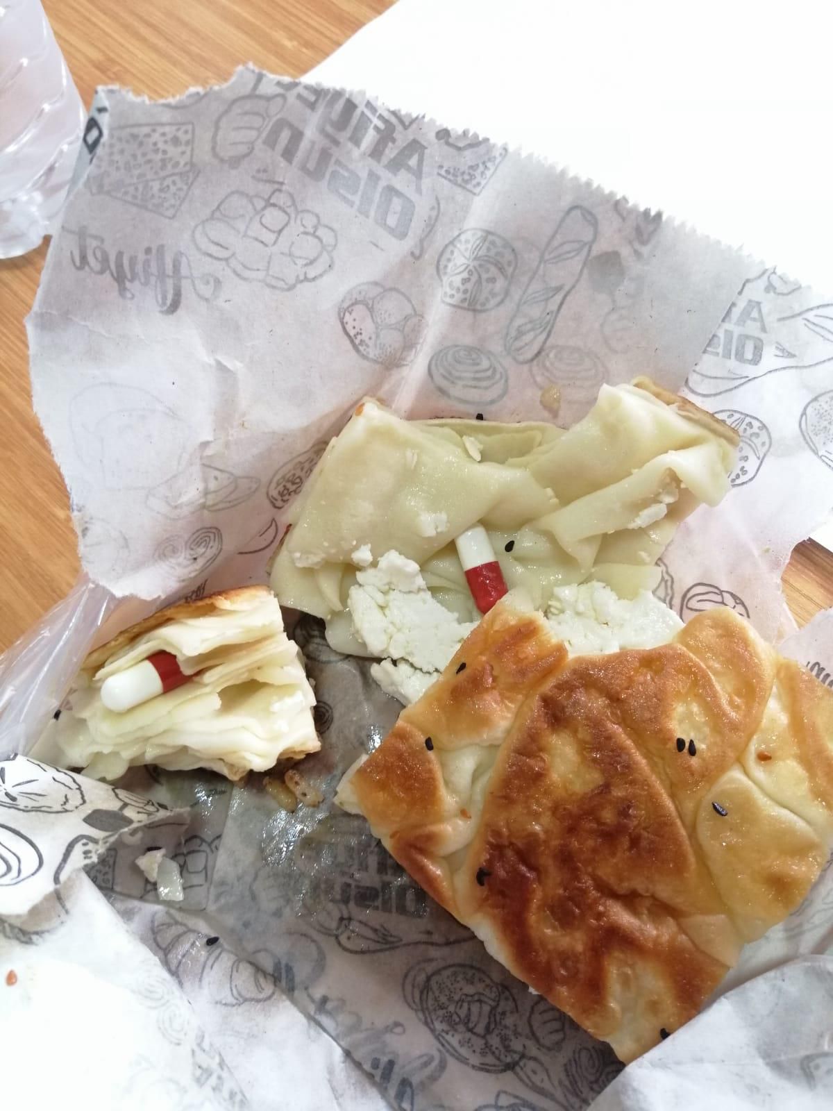 Adliyedeki şüpheliye börek içinde uyuşturucu getiren kişi yakalandı
