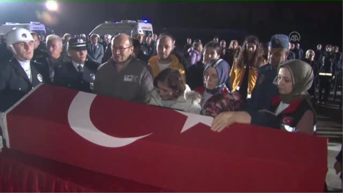 Ankara haberi | BALIKESİR - Şehit Hızır Bekir Baybörü\'nün cenazesi memleketi Ankara\'ya gönderildi