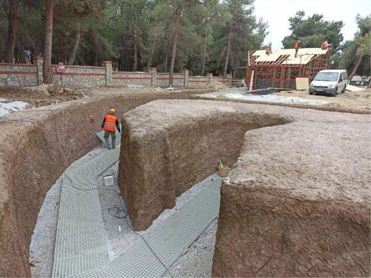 ÇANAKKALE - 322 şehit mezarının bulunduğu Projektör Tepe Şehitliği ihya ediliyor