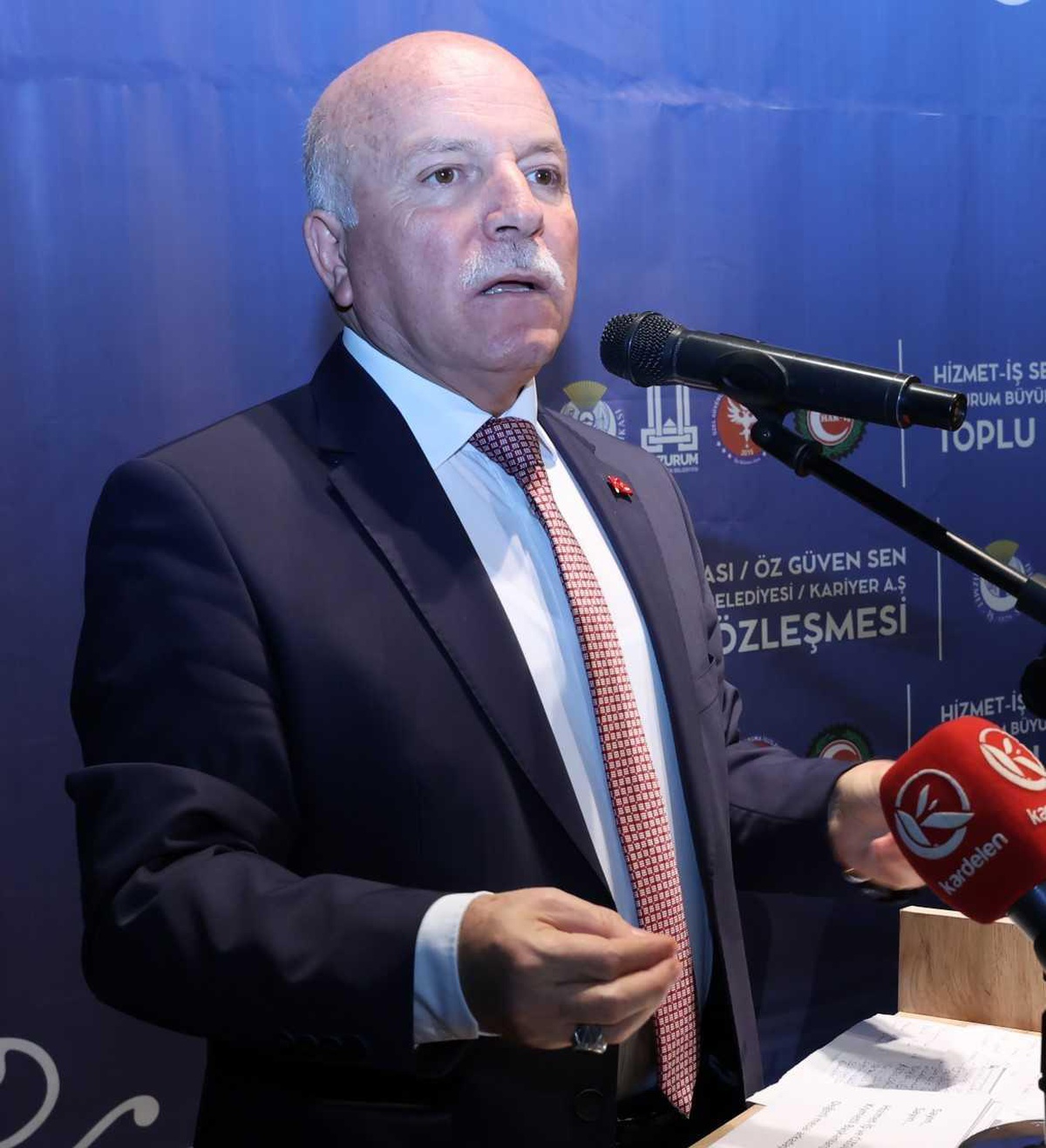 Erzurum haber! Erzurum Büyükşehir Belediyesi işçi maaşlarına yüzde 75 zam yaptı