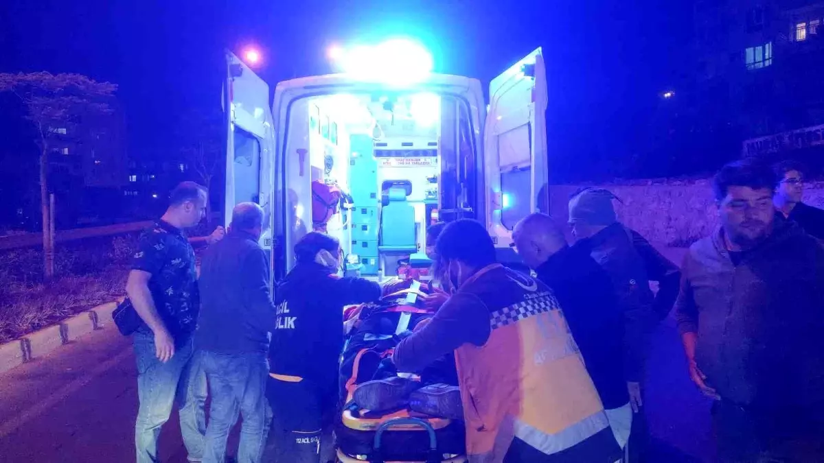 Kamyonete çarpan motosikletin sürücüsü ağır şekilde yaralandı