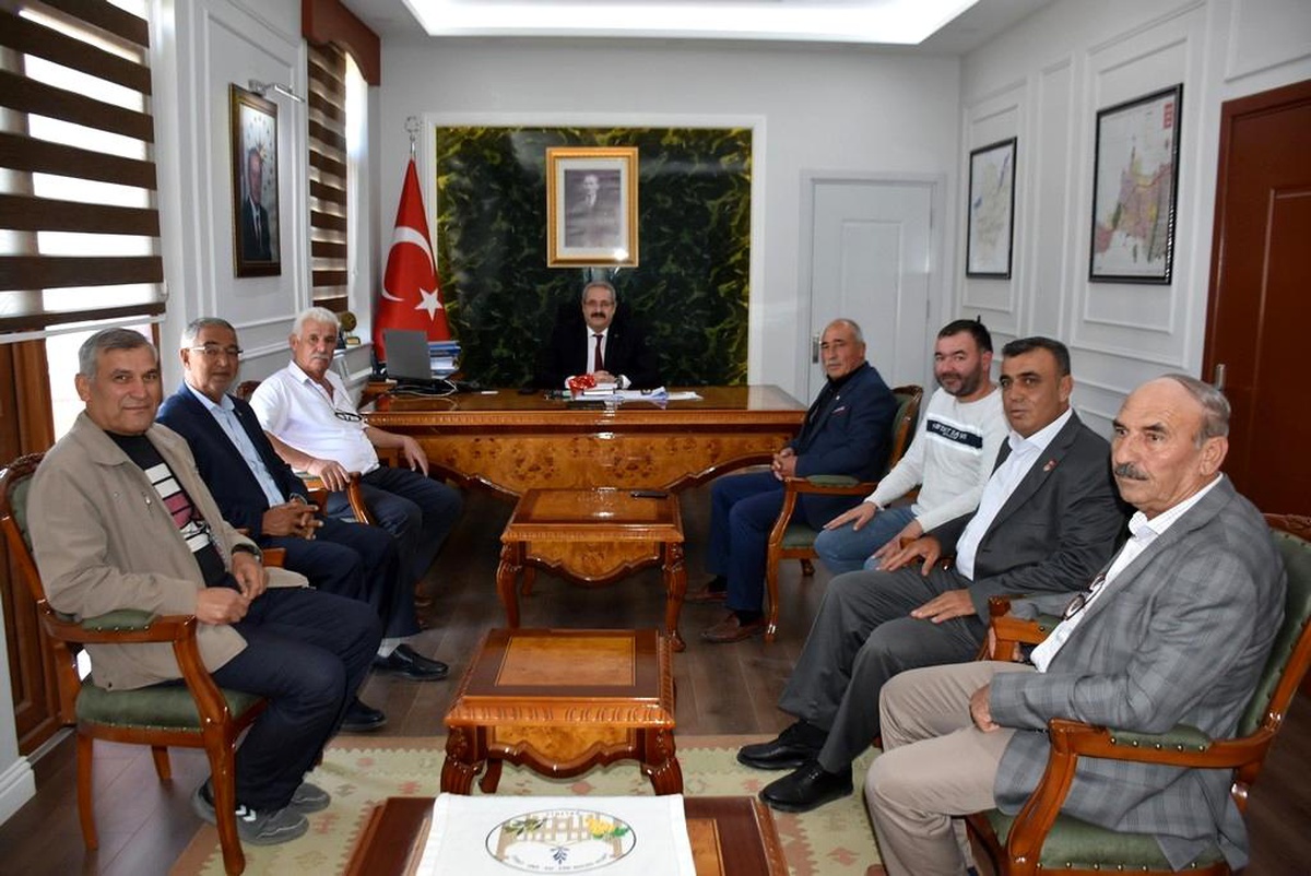 Kaymakam Sağlam, muhtarları günlerinde ağırladı