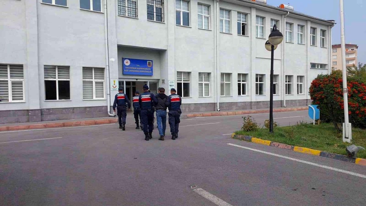 Kayseri 3. sayfa haberleri... Kayseri\'de DEAŞ üyesi 2 kişi yakalandı