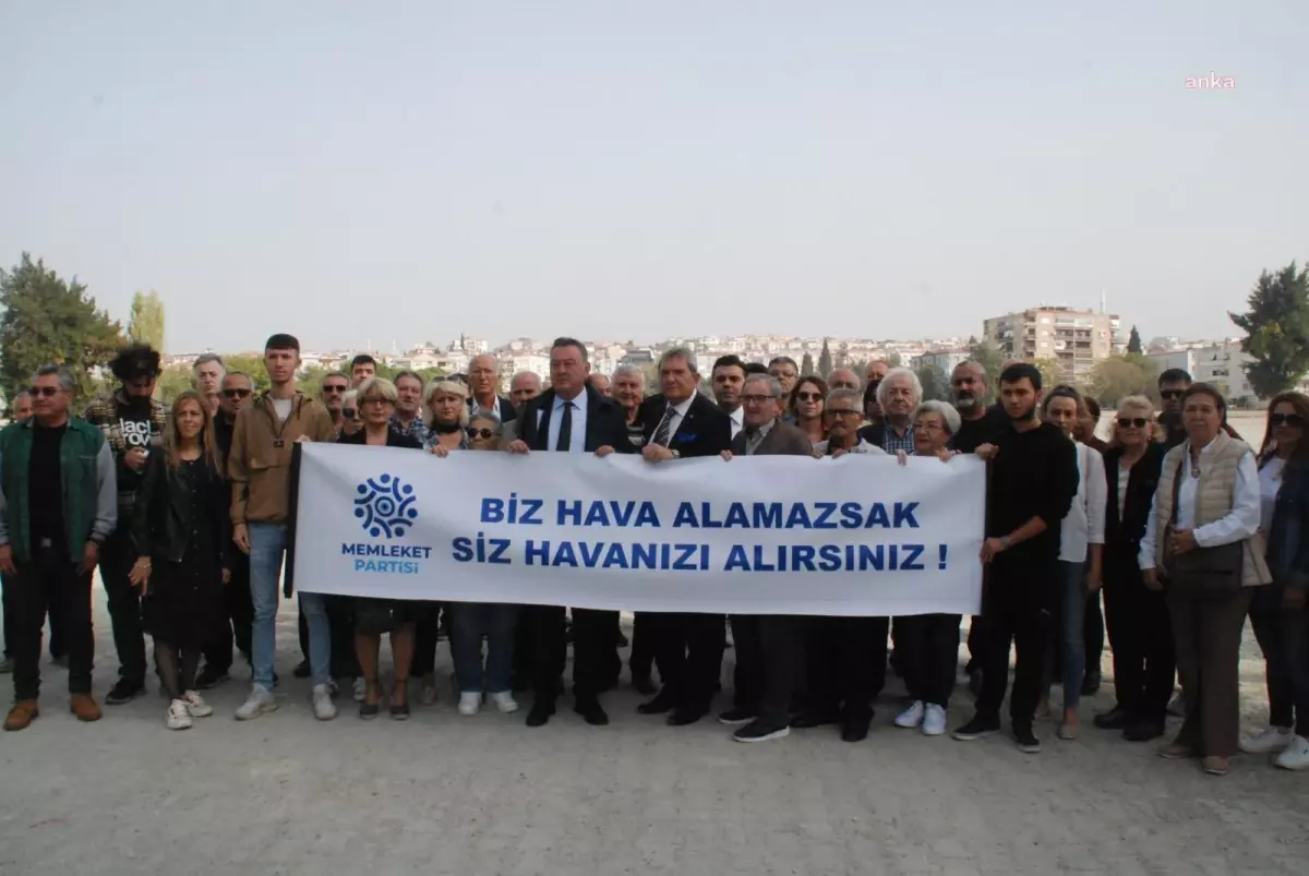 İzmir haberi... Memleket Partisi İzmir\'den "Buca Cezaevi Alanı Park Olsun" Önerisi