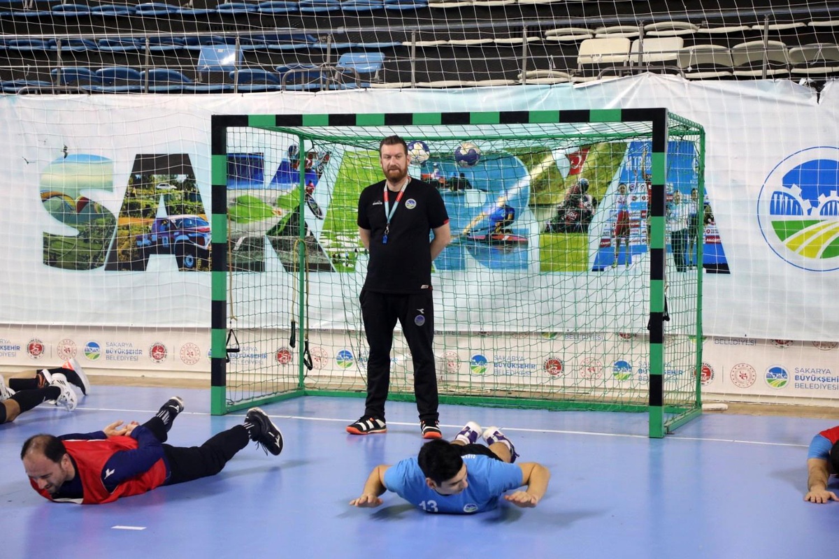 Sakarya spor haberleri... Sakarya Büyükşehir Hentbol Takımı, 5\'te 5 için sahaya çıkacak