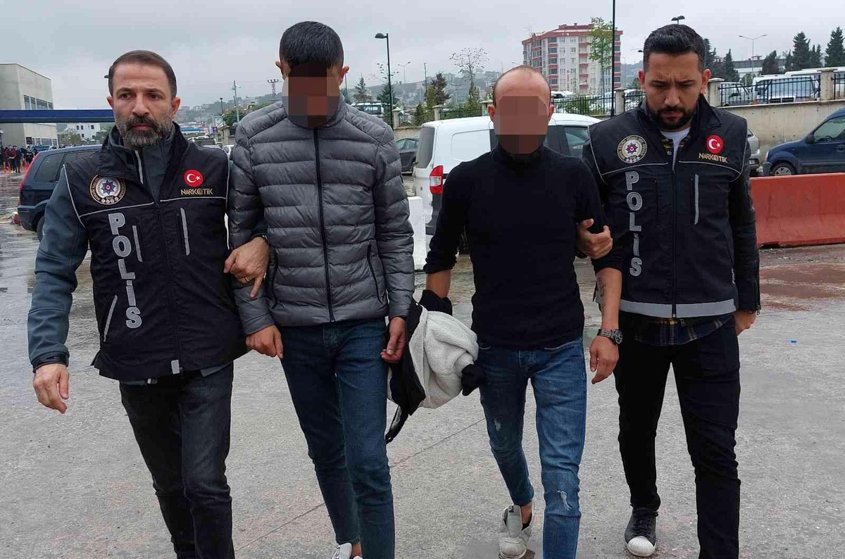 Son dakika haber! Samsun\'da uyuşturucudan 2 kişi gözaltına alındı